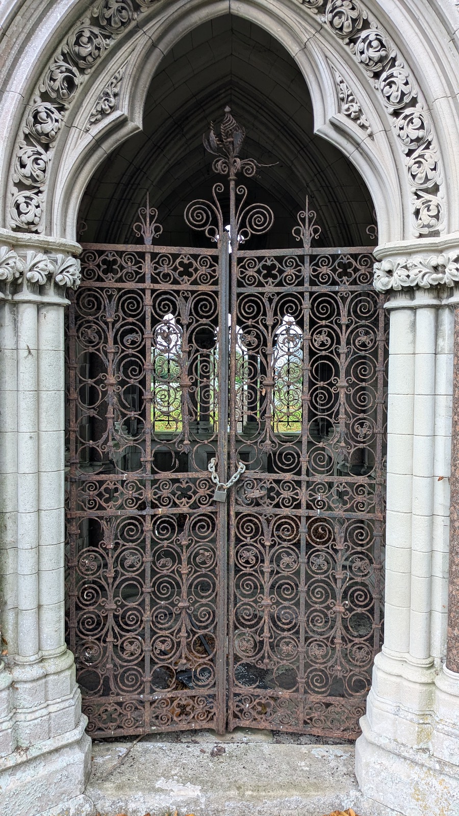 Abel Smith Mausoleum gates